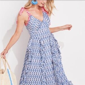 Vineyard Vines Blue and Red Print  Maxi Dress L